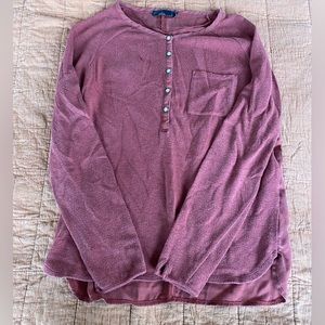 Lightweight Henley